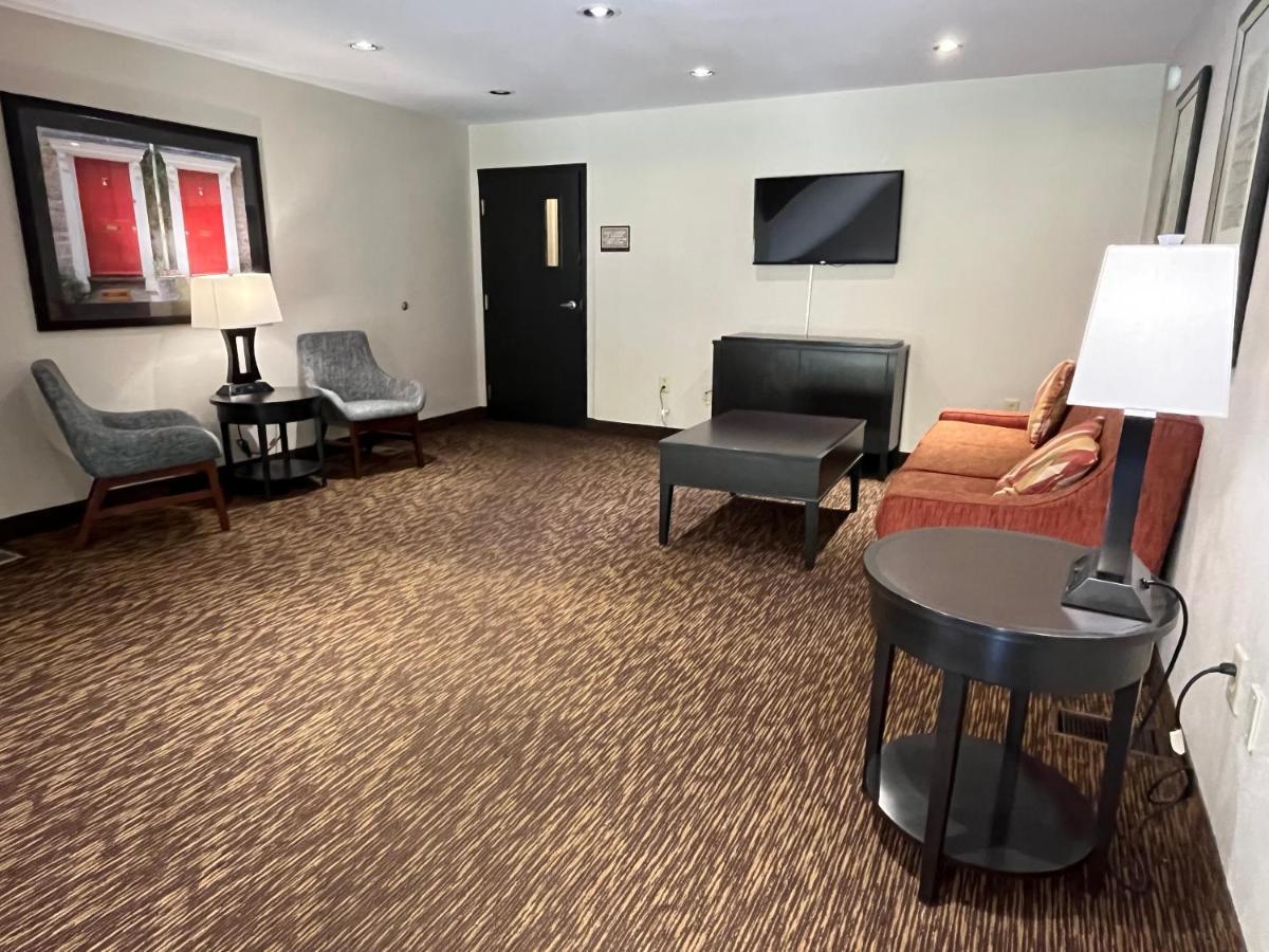 Homestay Suites Нэшвилл Экстерьер фото